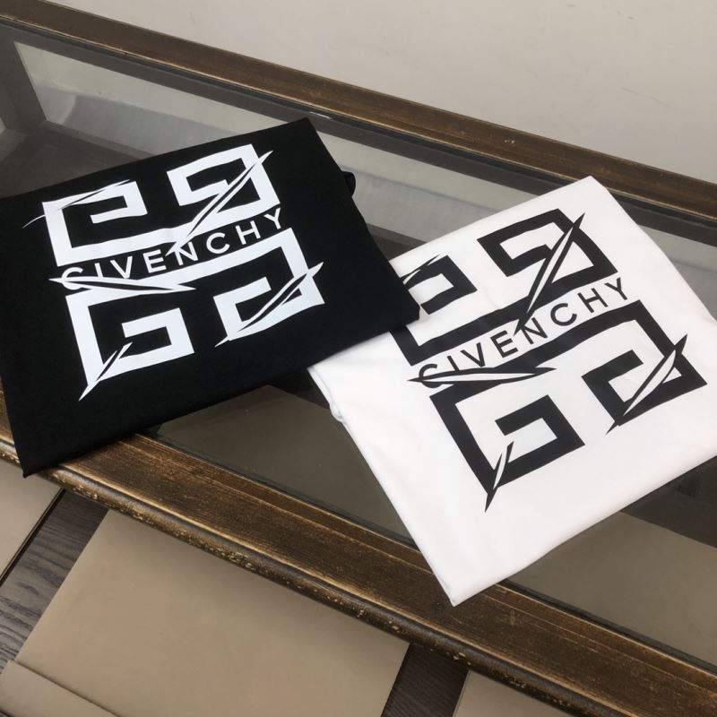 Givenchy T-Shirts